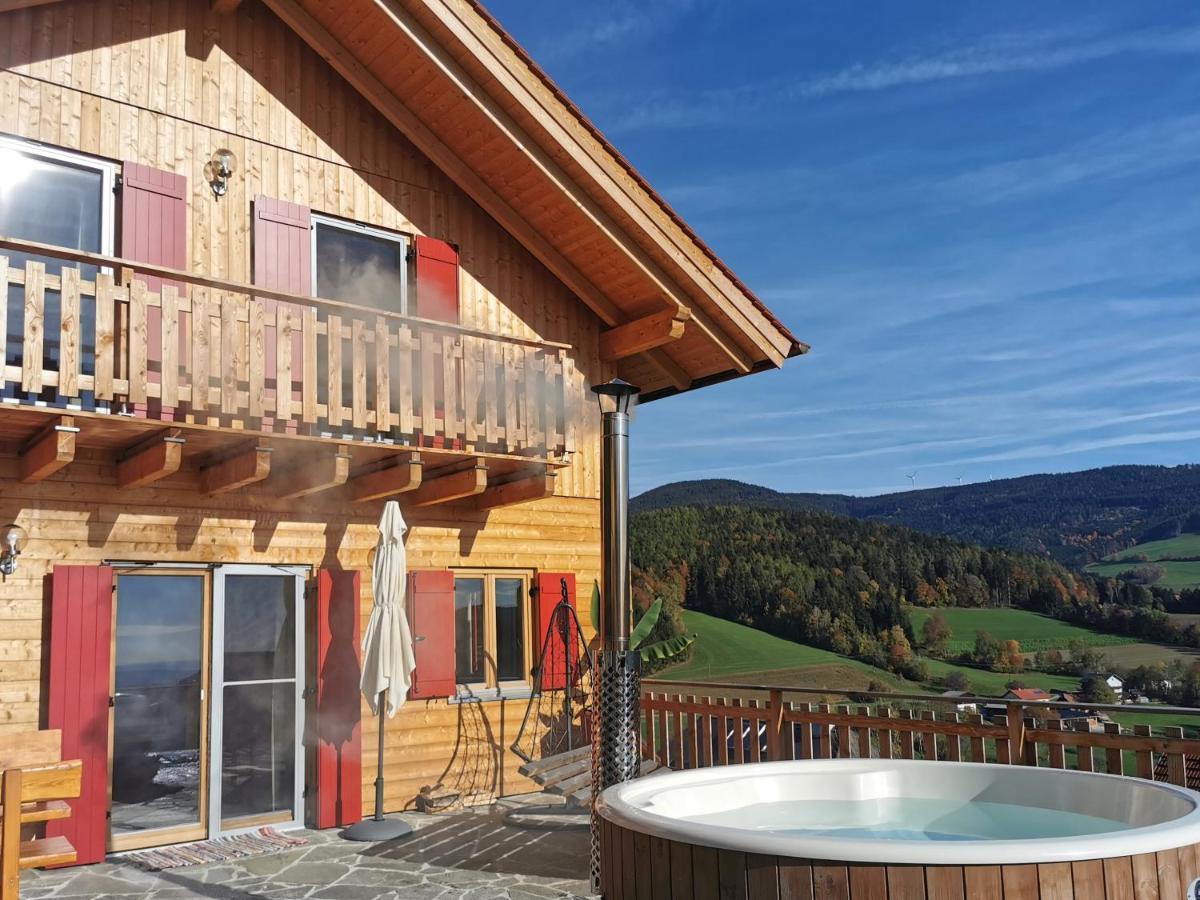 Bergchalet Am Waldrand - Pool, Sauna & Kamin Pollauberg Luaran gambar